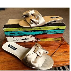 Zigi Soho Valiant Nudsa Champagne Satin Bow Flat Slide Sandals Womens 7 M